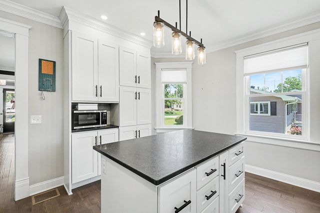 509 Liberty Street, Pella, IA 50219