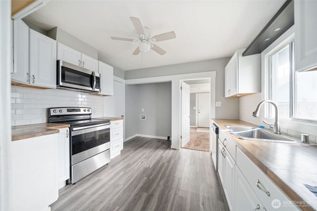 283 18th Avenue, Longview, WA 98632