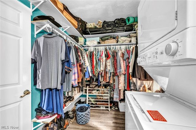 22 Main Street S, Navarre, OH 44662