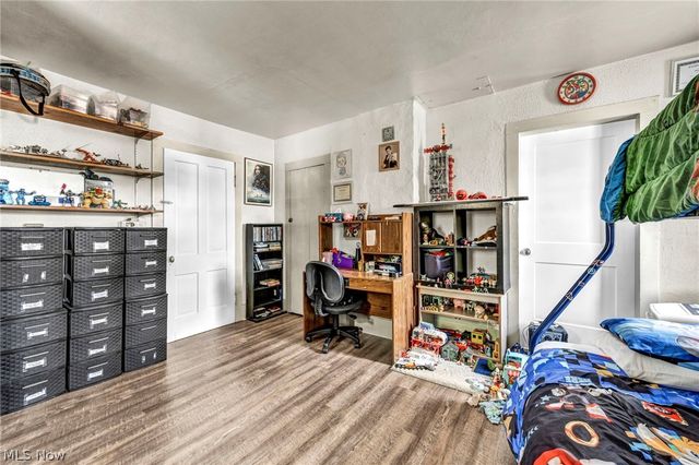 22 Main Street S, Navarre, OH 44662
