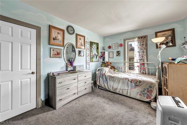 22 Main Street S, Navarre, OH 44662