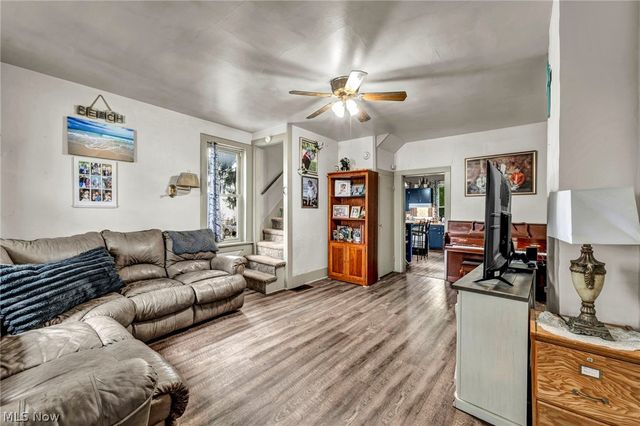22 Main Street S, Navarre, OH 44662
