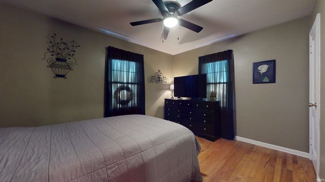 2315 E Illinois Street, Evansville, IN 47711