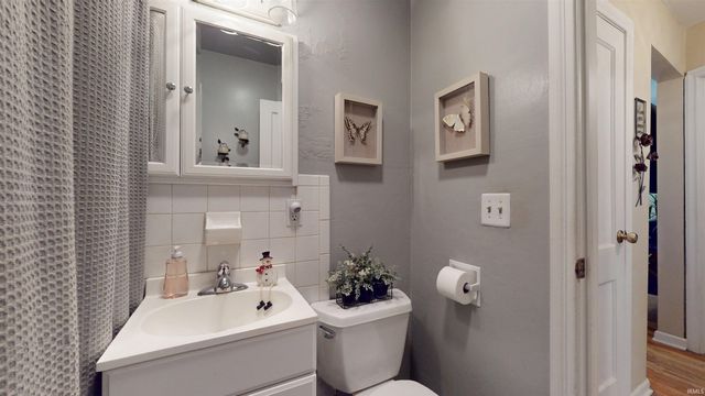 2315 E Illinois Street, Evansville, IN 47711