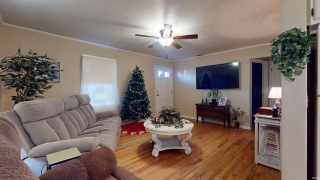 2315 E Illinois Street, Evansville, IN 47711