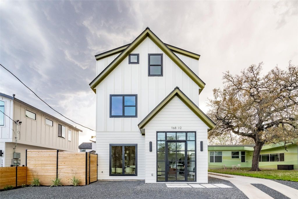1168 1/2 Ridgeway DR 1, Austin, TX 78702