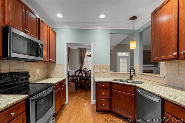 55 London Way, Spring Lake, NC 28390