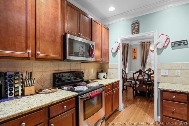 55 London Way, Spring Lake, NC 28390