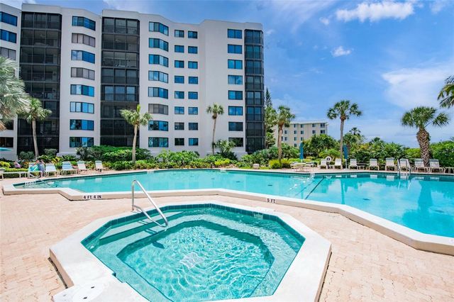 5880 MIDNIGHT PASS ROAD 511, Sarasota, FL 34242