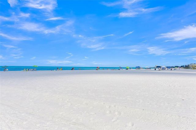 5880 MIDNIGHT PASS ROAD 511, Sarasota, FL 34242