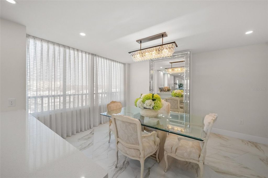 Image 24 of property listing at 5880 MIDNIGHT PASS ROAD 511, Sarasota, FL 34242