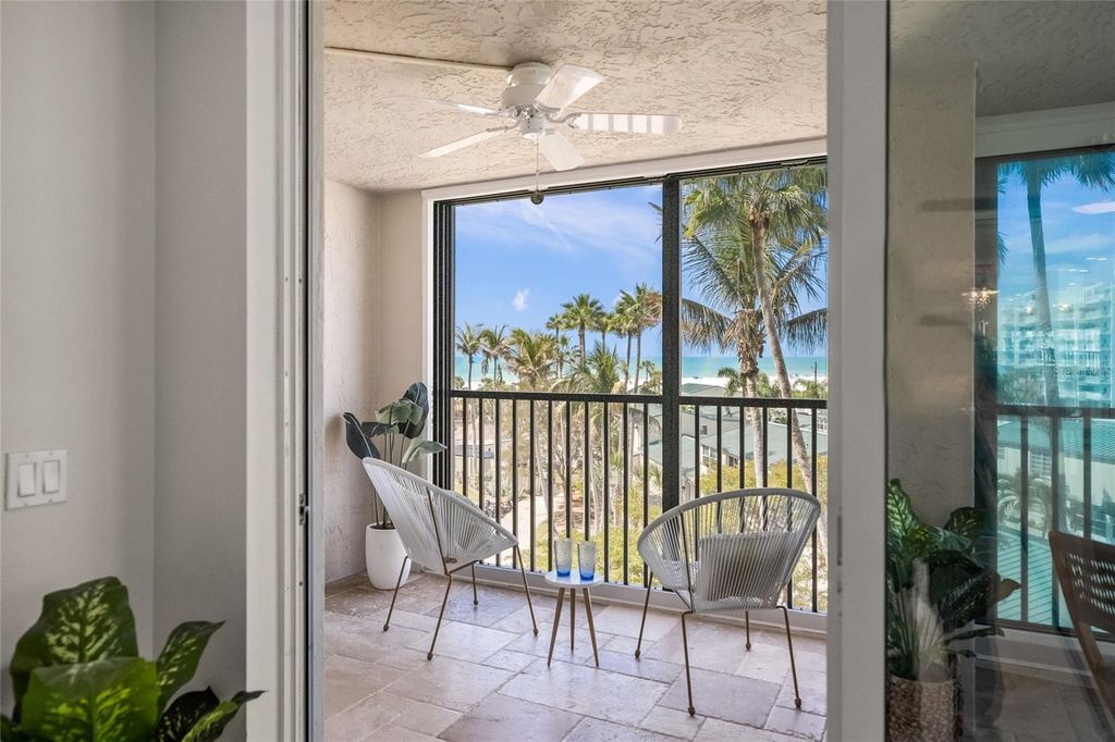 Image 30 of property listing at 5880 MIDNIGHT PASS ROAD 511, Sarasota, FL 34242