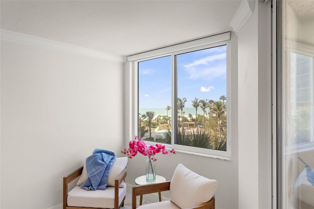 Image 38 of property listing at 5880 MIDNIGHT PASS ROAD 511, Sarasota, FL 34242