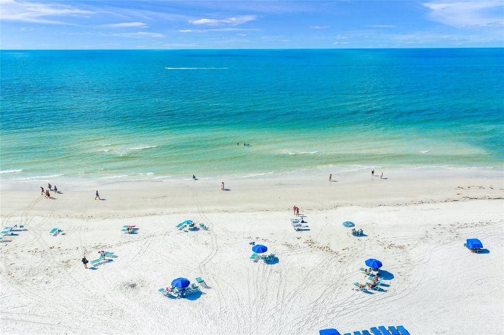 Image 70 of property listing at 5880 MIDNIGHT PASS ROAD 511, Sarasota, FL 34242