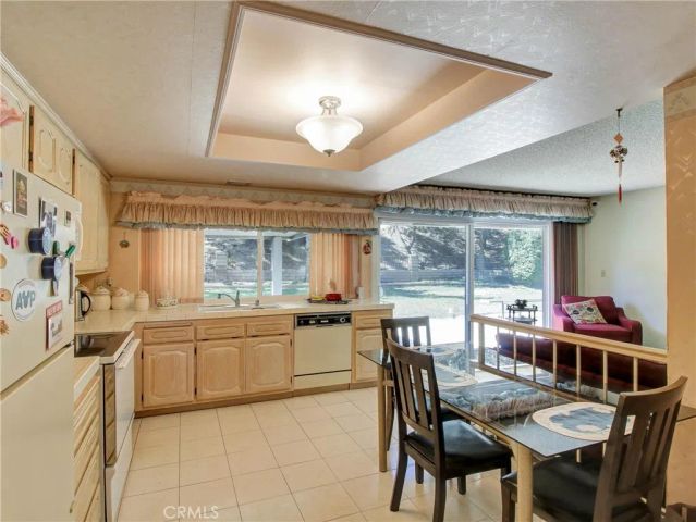 3107 Mesa Verde Drive, Burbank, CA 91504