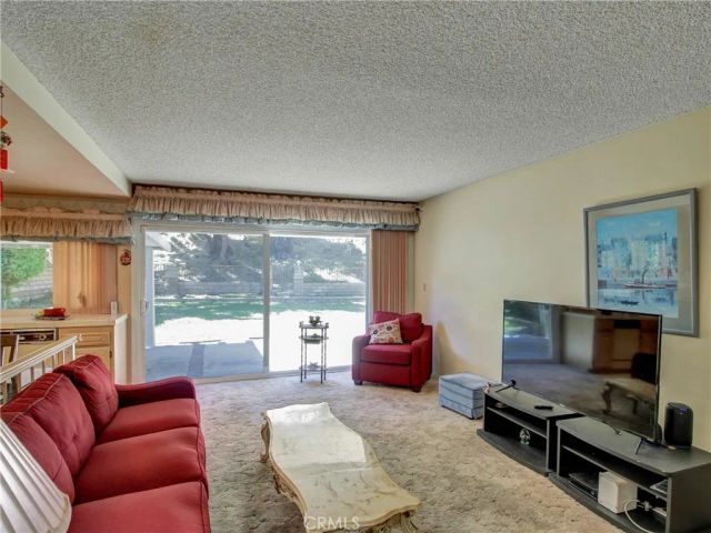3107 Mesa Verde Drive, Burbank, CA 91504