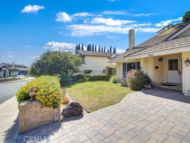 3107 Mesa Verde Drive, Burbank, CA 91504