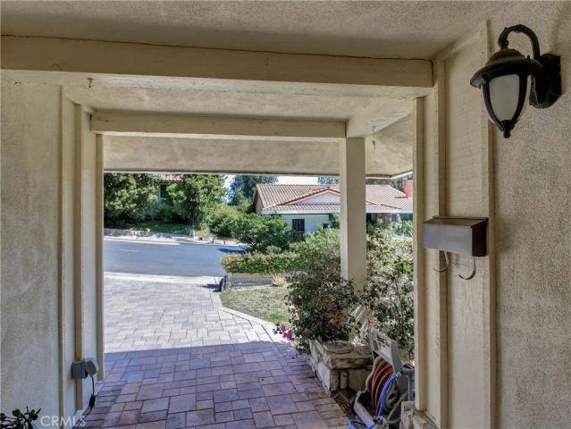 3107 Mesa Verde Drive, Burbank, CA 91504