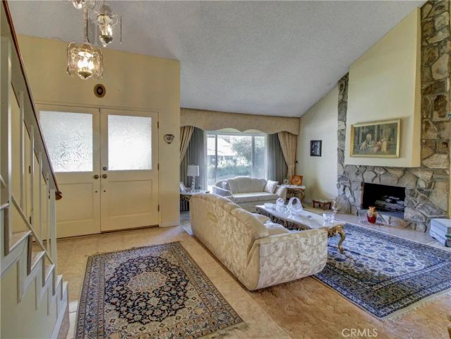 3107 Mesa Verde Drive, Burbank, CA 91504