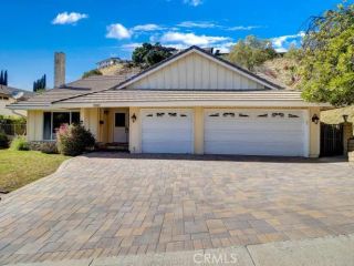 3107 Mesa Verde Drive, Burbank, CA 91504