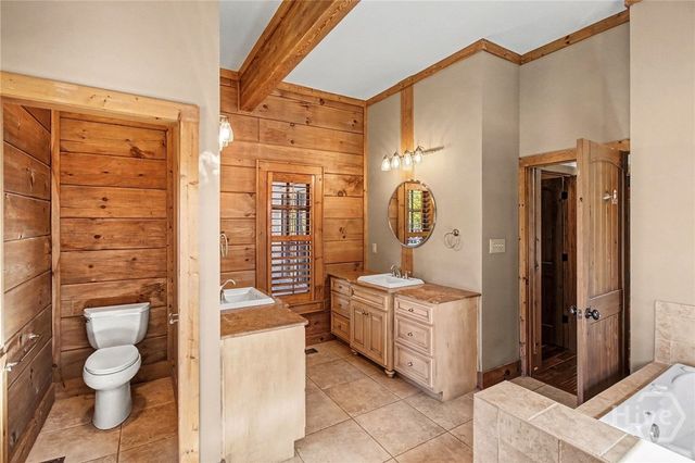 1051 Lake Rutledge Road, Rutledge, GA 30663