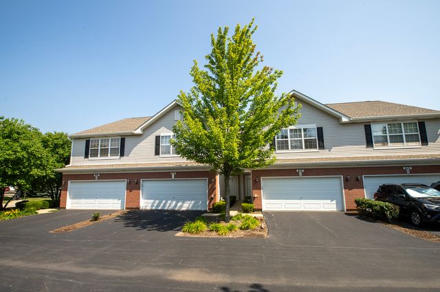 610 N Red Deer Road, Round Lake, IL 60073