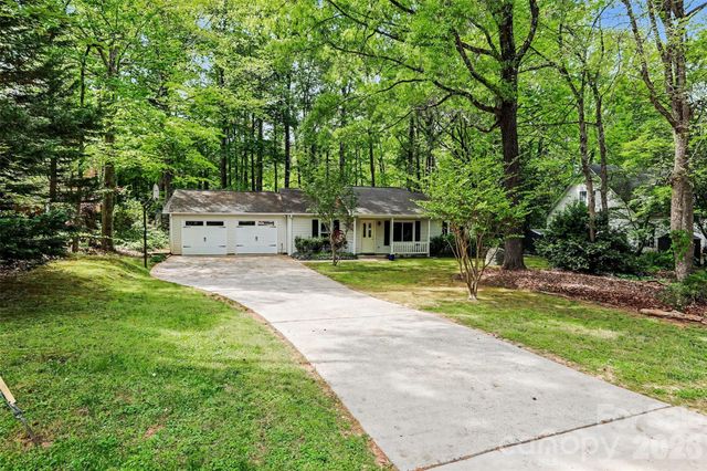 12405 Mallard Ridge Drive, Charlotte, NC 28269