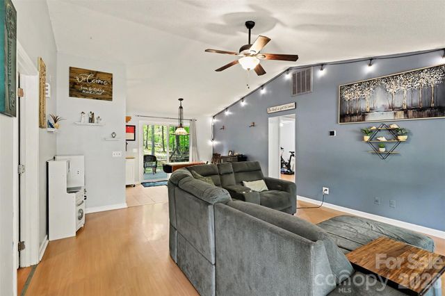 12405 Mallard Ridge Drive, Charlotte, NC 28269