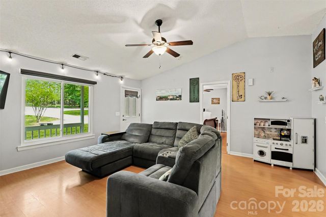 12405 Mallard Ridge Drive, Charlotte, NC 28269