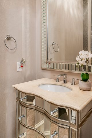 6208 Jacqueline Drive, Plano, TX 75024