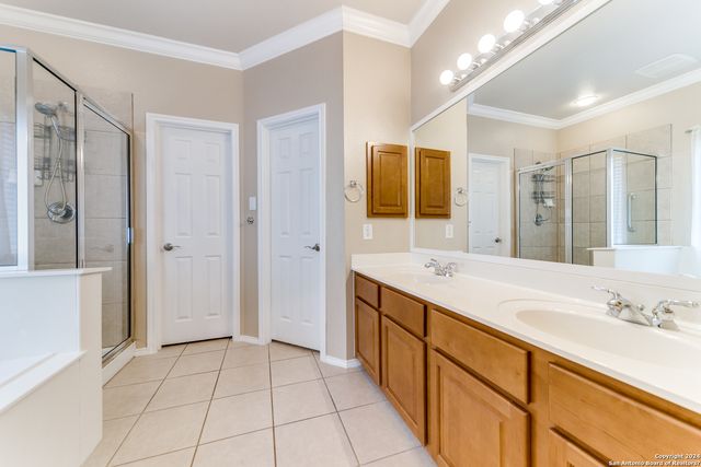 105 WINDING PATH, Boerne, TX 78006