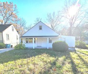 1372 Heydt Avenue, St Louis, MO 63135