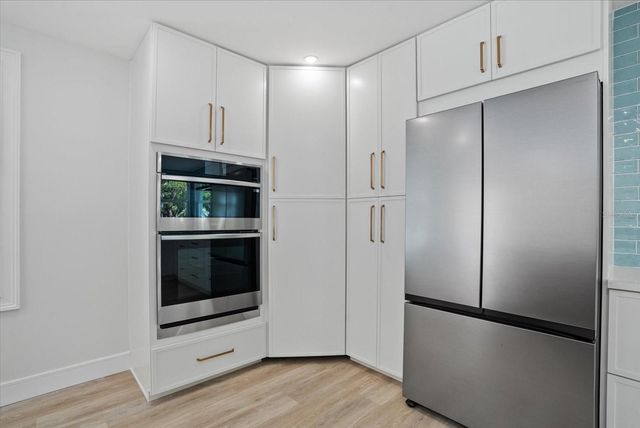 2104 DATURA STREET, Sarasota, FL 34239