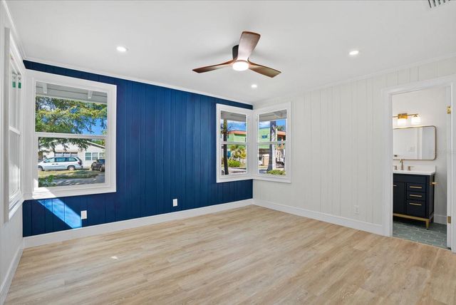 2104 DATURA STREET, Sarasota, FL 34239