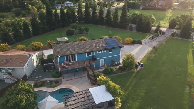 12105 Rising Rd, Wilton, CA 95693