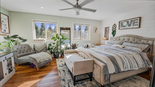 12105 Rising Rd, Wilton, CA 95693