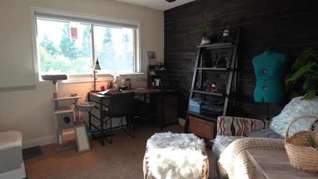 12105 Rising Rd, Wilton, CA 95693