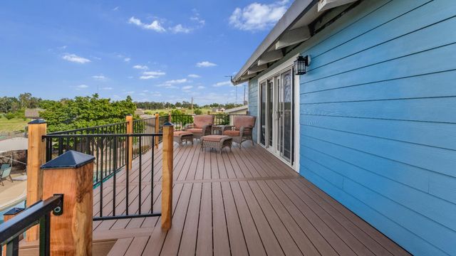 12105 Rising Rd, Wilton, CA 95693