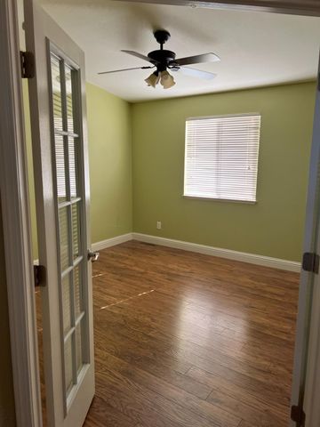 12105 Rising Rd, Wilton, CA 95693