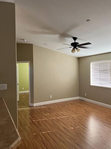 12105 Rising Rd, Wilton, CA 95693