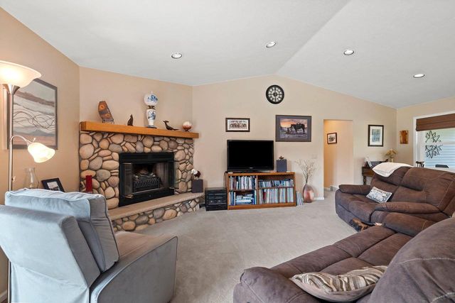 N831 RABBIT ROAD, Fremont, WI 54940