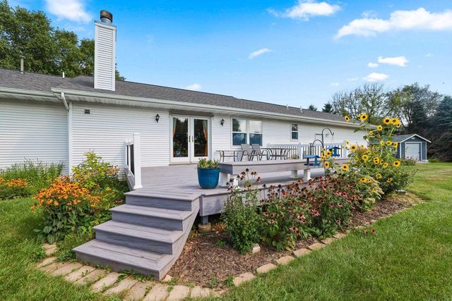 N831 RABBIT ROAD, Fremont, WI 54940