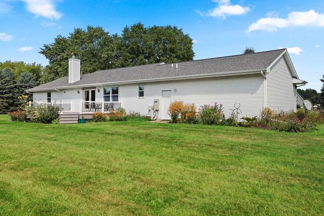 N831 RABBIT ROAD, Fremont, WI 54940
