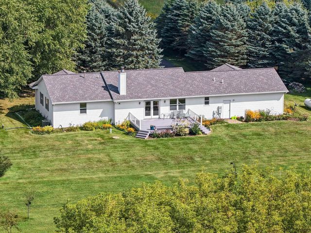 N831 RABBIT ROAD, Fremont, WI 54940
