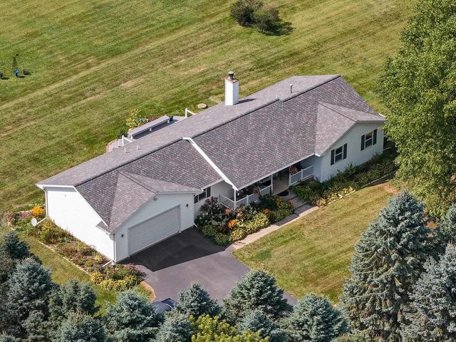 N831 RABBIT ROAD, Fremont, WI 54940