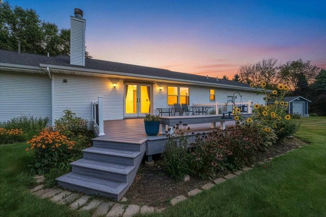 N831 RABBIT ROAD, Fremont, WI 54940