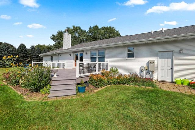 N831 RABBIT ROAD, Fremont, WI 54940