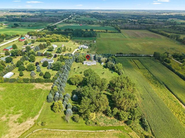 N831 RABBIT ROAD, Fremont, WI 54940