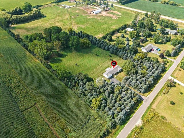 N831 RABBIT ROAD, Fremont, WI 54940