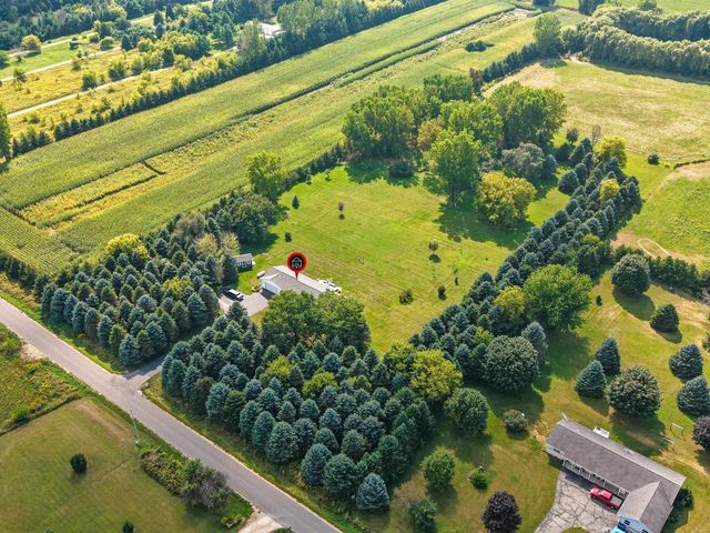 N831 RABBIT ROAD, Fremont, WI 54940